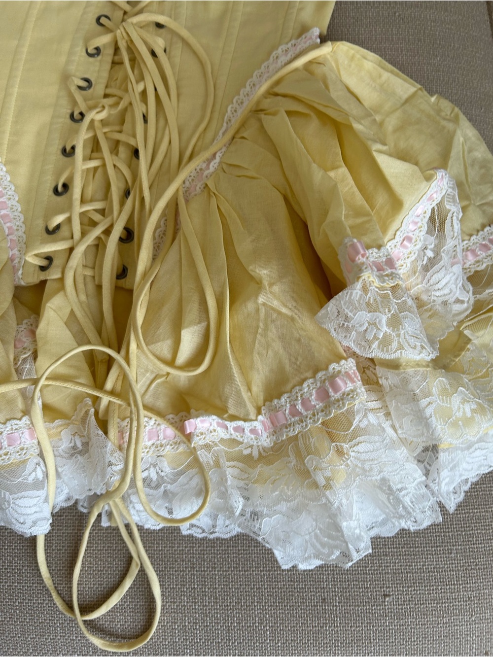 BEST Selkie The Custard Victorian Corset Small - Picture 6 of 9